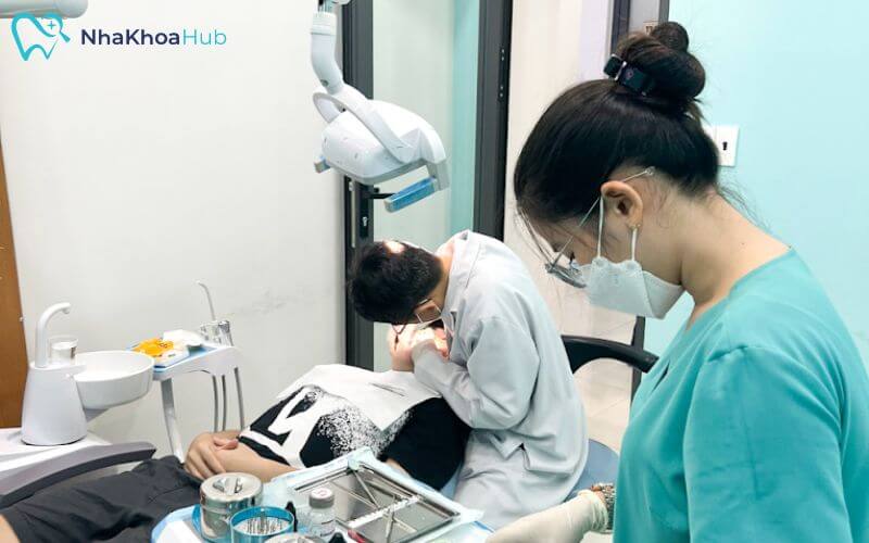 Hãy đặt lịch trước khi đến với nha khoa Dr.Vincare Thủ Đức