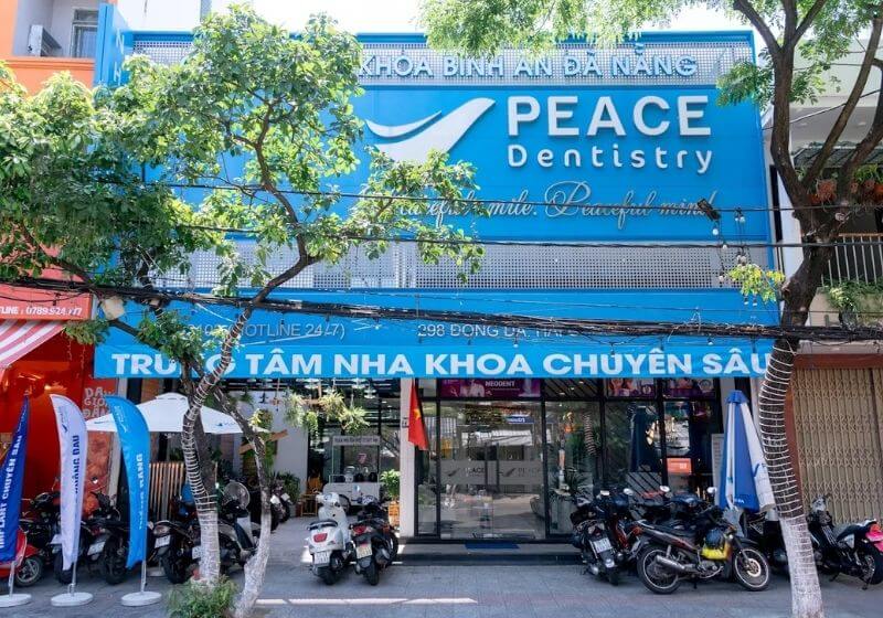 100% bác sĩ tốt nghiệp loại giỏi hoặc khá từ Đại học Y Dược TP.HCM, đều qua đào tạo chuyên sâu