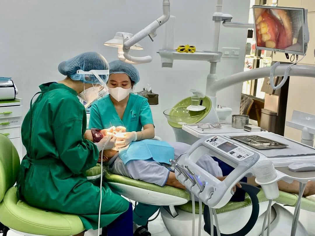 Nha Khoa Oasis là một trong những phòng khám nha khoa hiện đại, tiêu chuẩn cao
