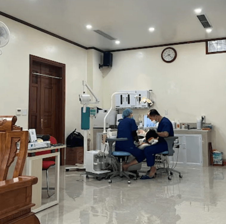 Bác sĩ Tuấn Anh - hiện đang công tác tại Bệnh viện Trung ương Quân đội 108 