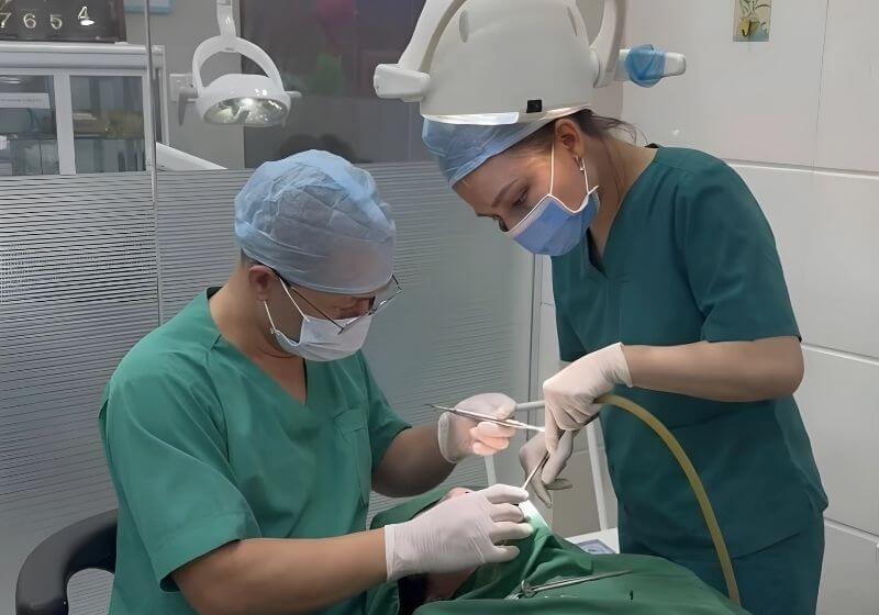 Các bác sĩ tại Minh Tuấn có kinh nghiệm điều trị các ca phức tạp