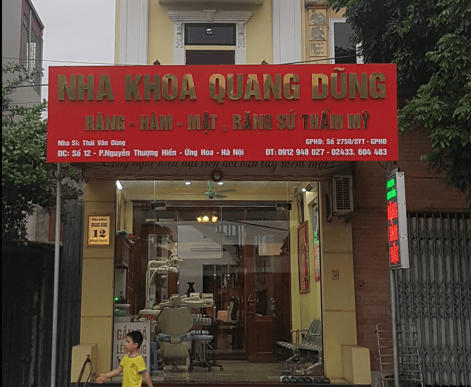 Quang Dũng với hơn 18 năm kinh nghiệm trong lĩnh vực răng hàm mặt