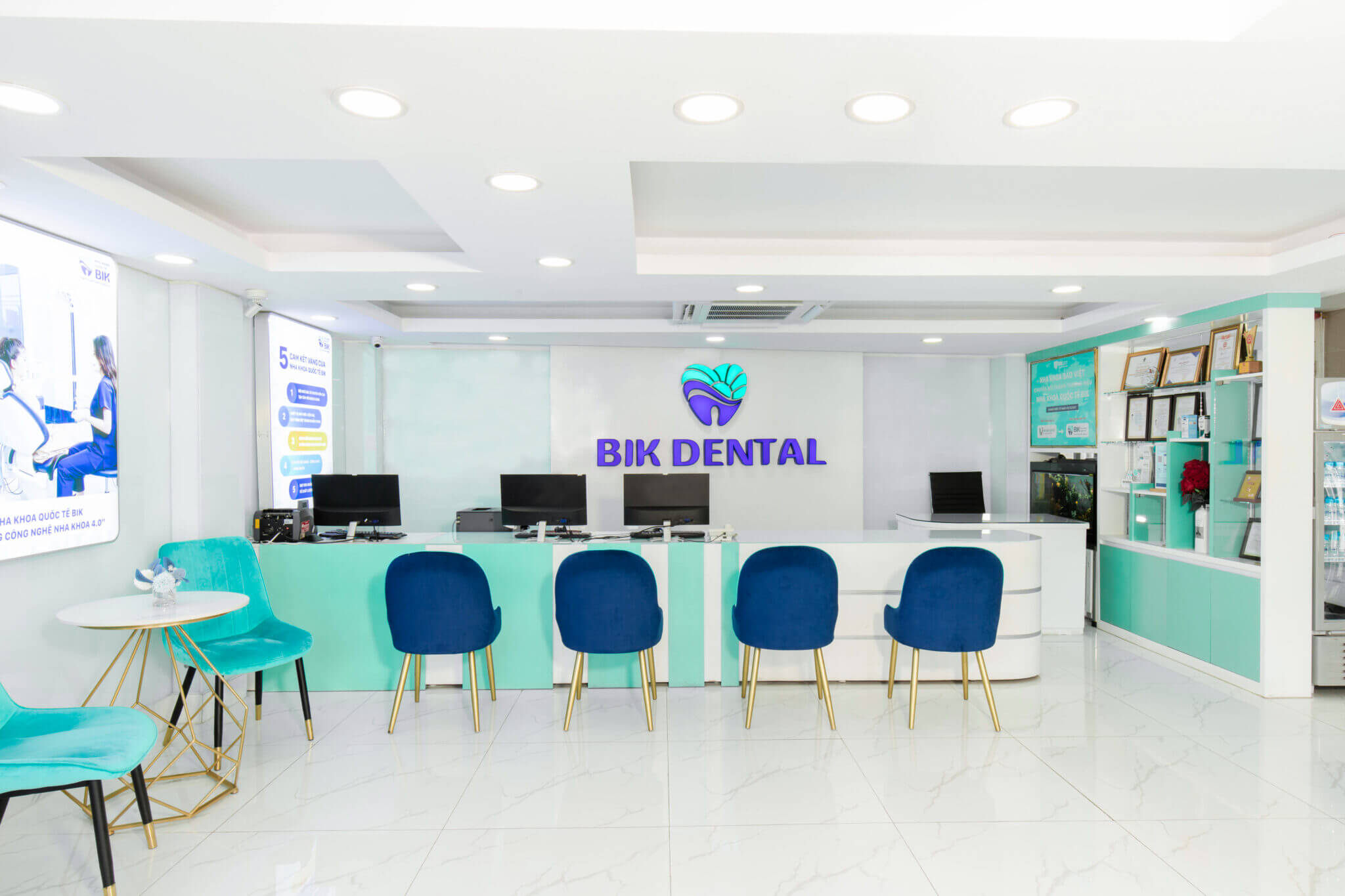 Nha Khoa Quốc Tế BIK tư vấn cụ thể và rõ ràng mức giá từng hạng mục khám chữa bệnh cho khách hàng